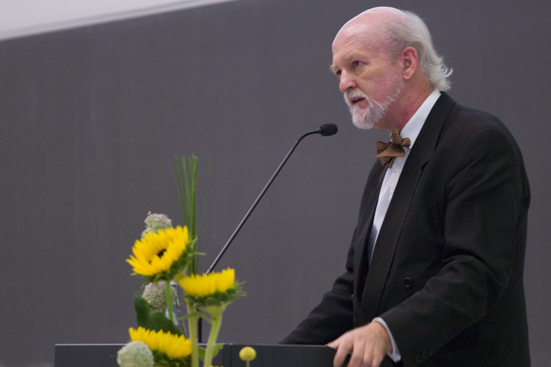 Festrede von Prof. Dr. W. Neuhuber anlässlich der Promotionsfeier 2015 der Medizinischen Fakultät der FAU.