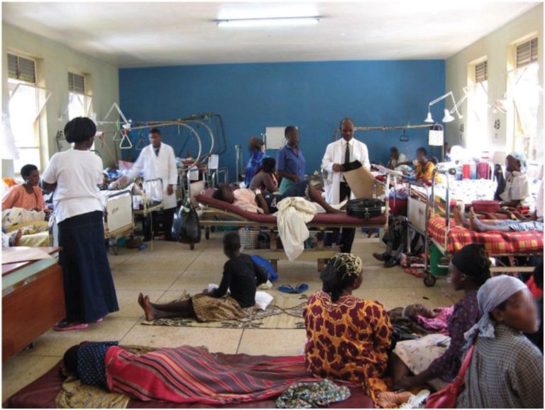 Medizinische Klinik 4 erhält Förderung für den Aufbau patientenorientierter Versorgung in Uganda