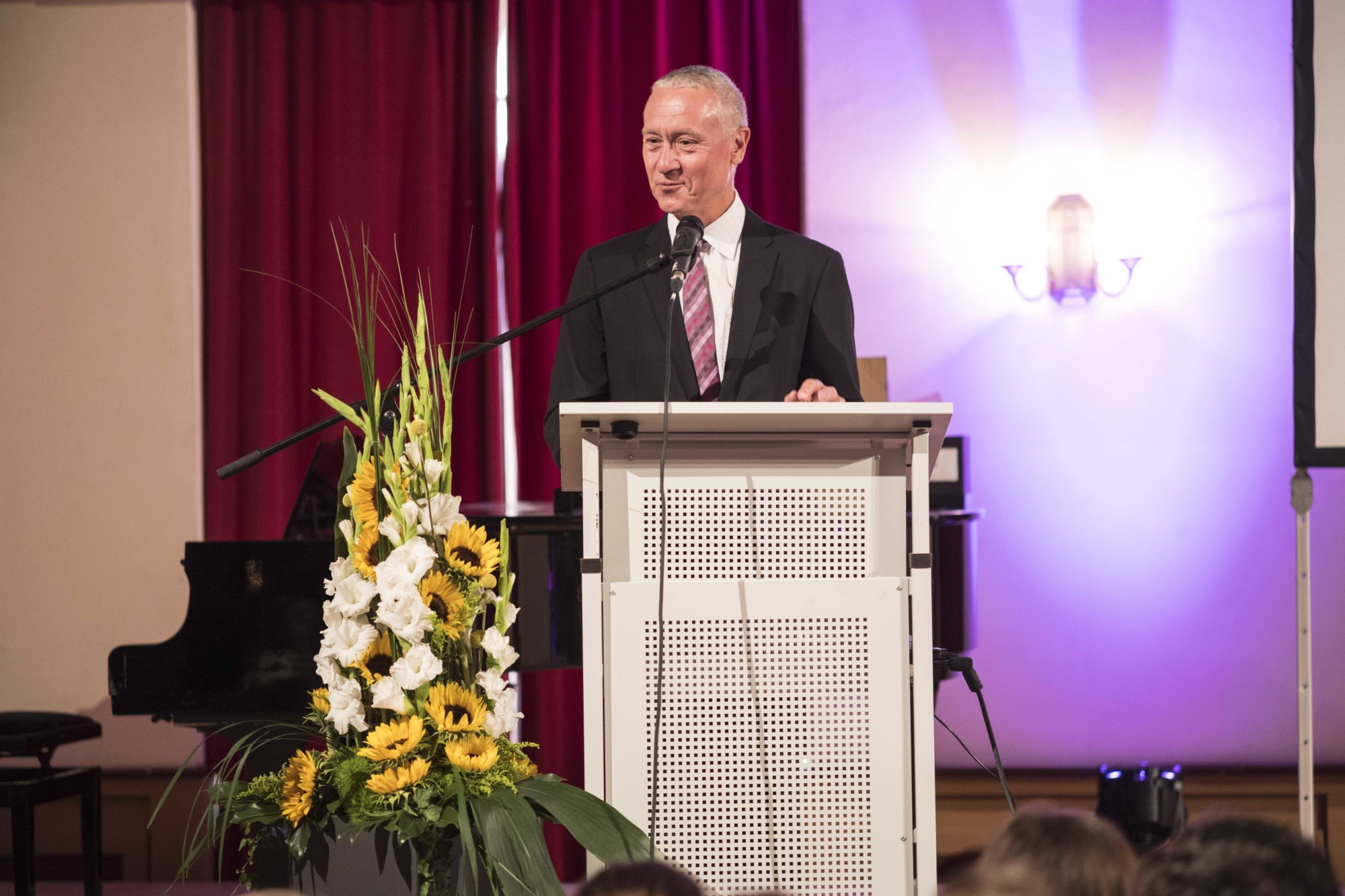 Prof. Dr. H. Drexler