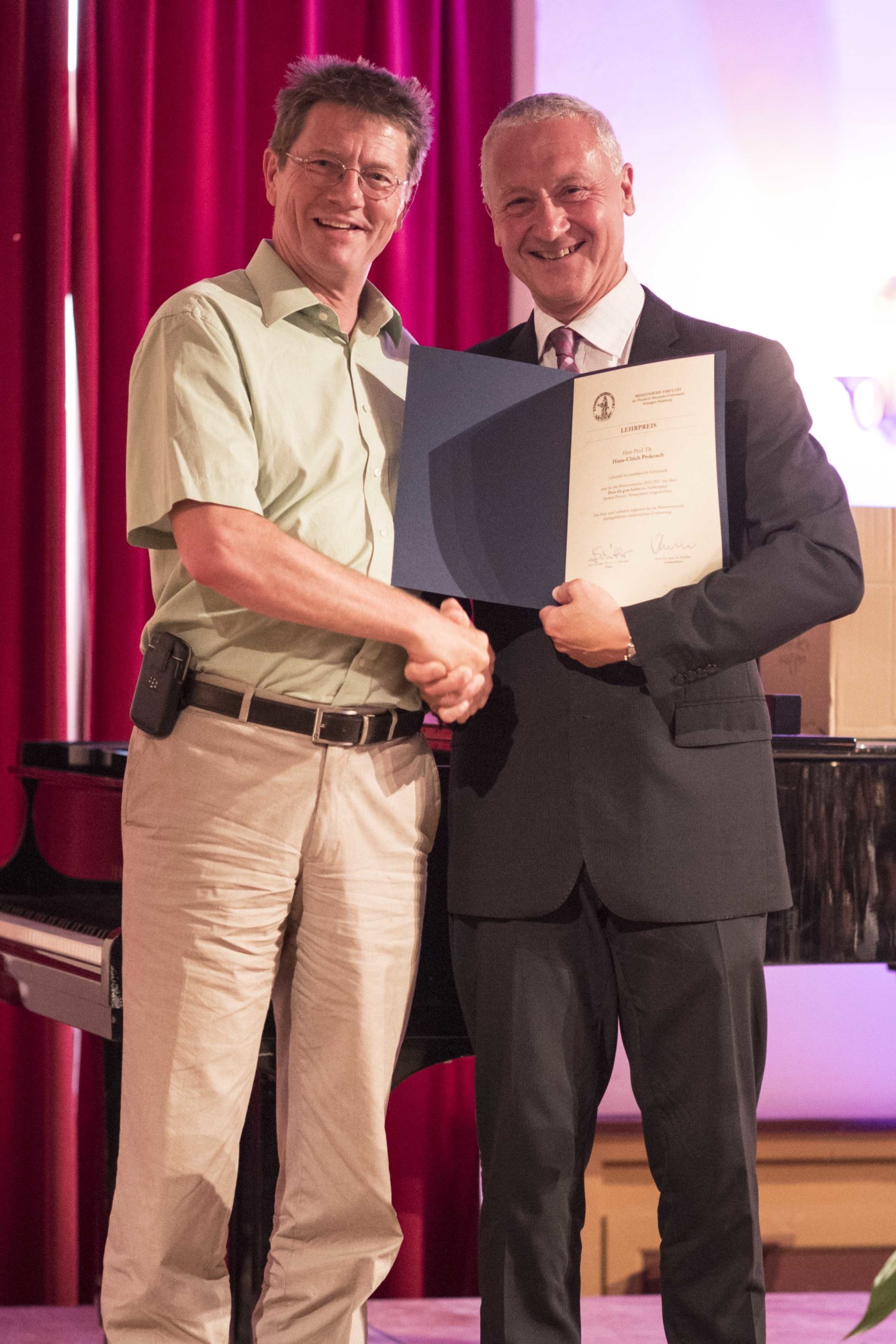 Preis für gute Lehre an Prof. Dr. H.U. Prokosch