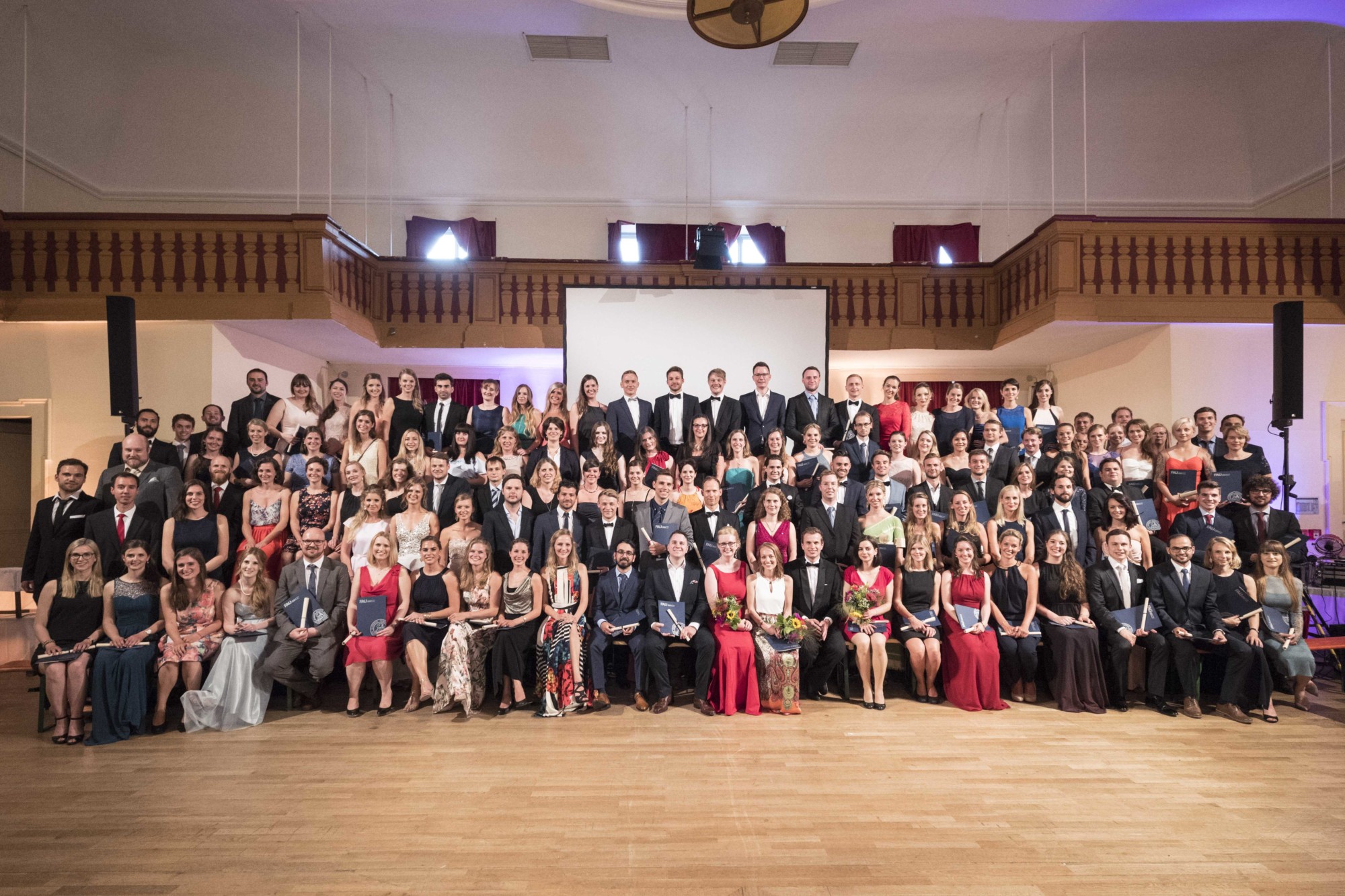 Zum Artikel "Staatsexamensfeier Sommer 2017"