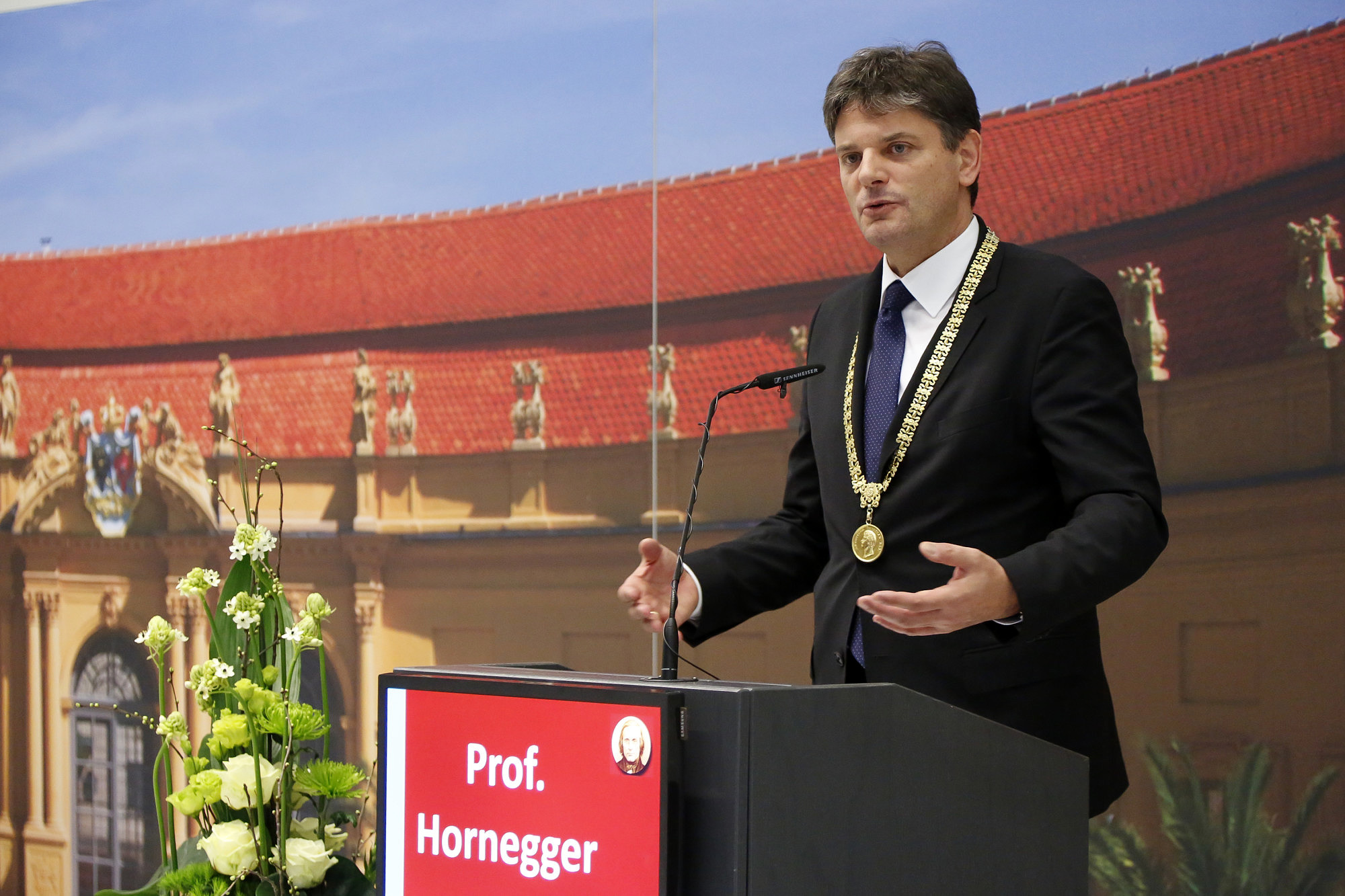 Prof. Dr. J. Hornegger