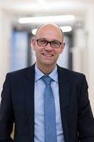 Zum Artikel "Prof. Dr. Holger Hackstein: Neuer Leiter der Transfusionsmedizinischen Abteilung"