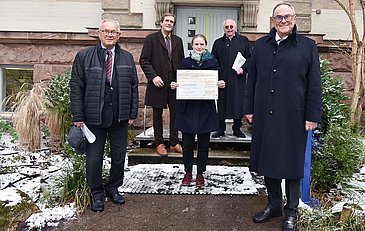 Zum Artikel "35.000 Euro für Entwicklung neuer Medikamente gegen COVID-19"