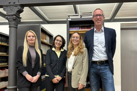 Symbolbild zum Artikel. Der Link öffnet das Bild in einer großen Anzeige.