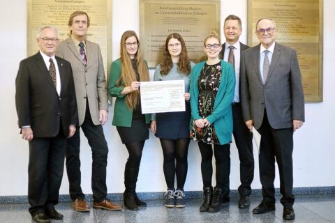 Symbolbild zum Artikel. Der Link öffnet das Bild in einer großen Anzeige.