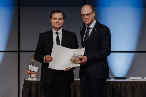 Symbolbild zum Artikel. Der Link öffnet das Bild in einer großen Anzeige.