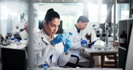 Zur Seite: Einrichtungen und Projekte