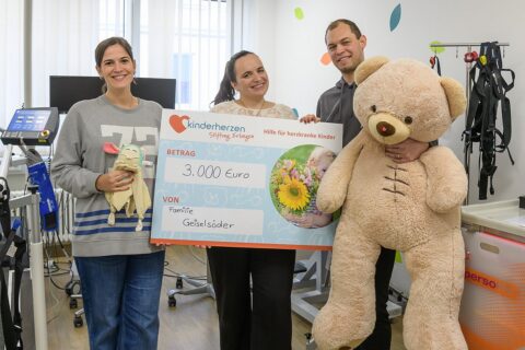 Zum Artikel "Anderen Familien Mut machen"