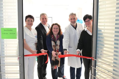 Symbolbild zum Artikel. Der Link öffnet das Bild in einer großen Anzeige.